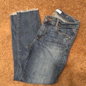 Cut off skinny jeans